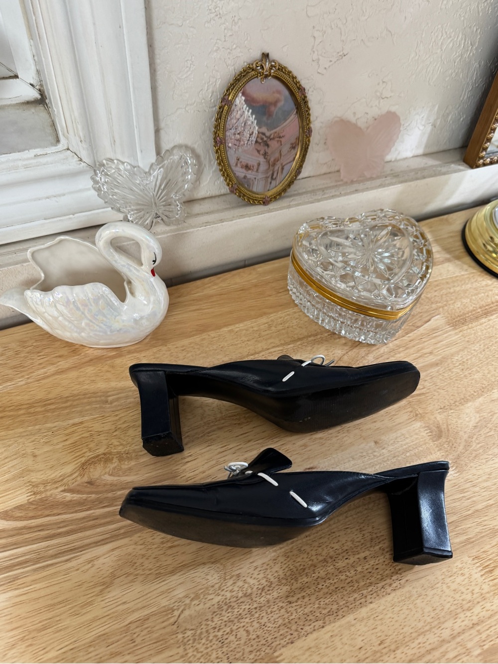Bandolino Y2K Kitten Heel Mules Size 8.5 | Navy Square Toe Bow Slides Pumps - Picture 6 of 12